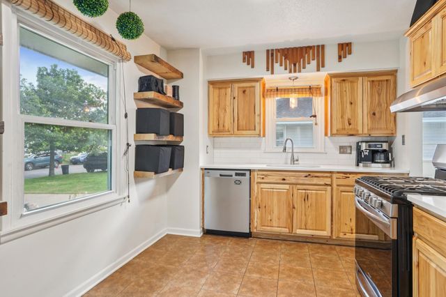 2704 Alabama Avenue S, Saint Louis Park, MN 55416