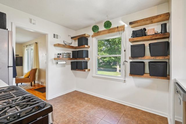 2704 Alabama Avenue S, Saint Louis Park, MN 55416