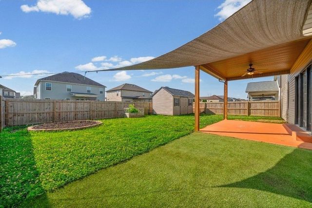 1483 Kingbird Dr, Clarksville, TN 37040