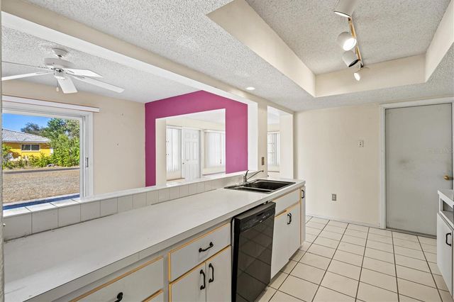 2501 CASS STREET, Sarasota, FL 34231