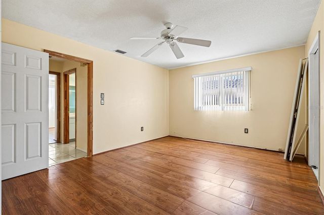 2501 CASS STREET, Sarasota, FL 34231