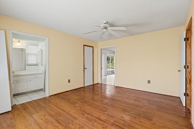 2501 CASS STREET, Sarasota, FL 34231