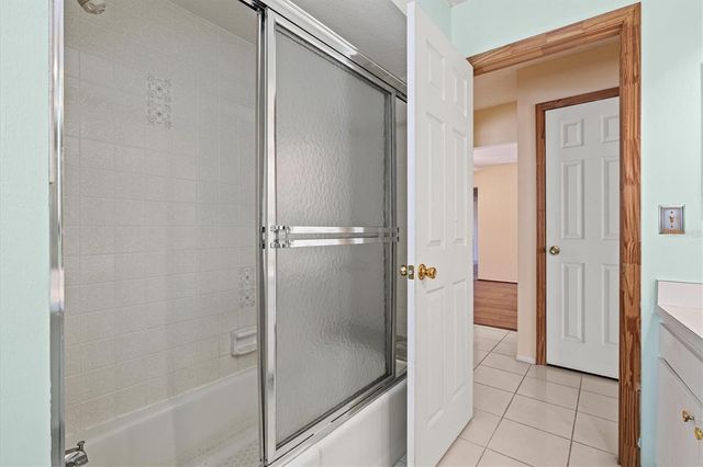 2501 CASS STREET, Sarasota, FL 34231