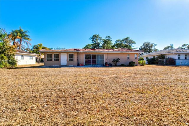 2501 CASS STREET, Sarasota, FL 34231