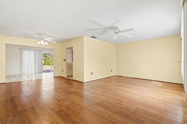 2501 CASS STREET, Sarasota, FL 34231