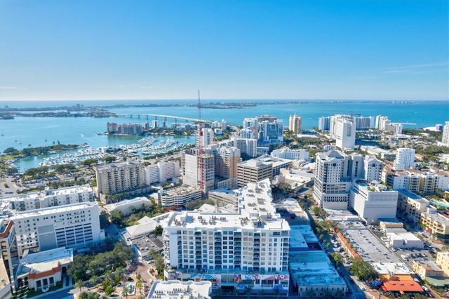 2501 CASS STREET, Sarasota, FL 34231