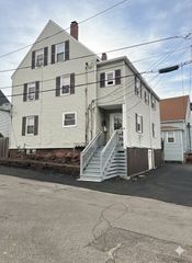 6 Munroe St, Peabody, MA 01960