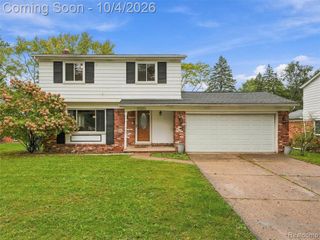 20290 Lacrosse Avenue, Southfield, MI 48076