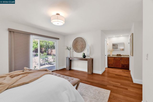 880 El Capitan Dr, Danville, CA 94526