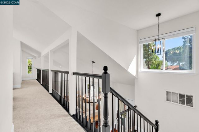 880 El Capitan Dr, Danville, CA 94526