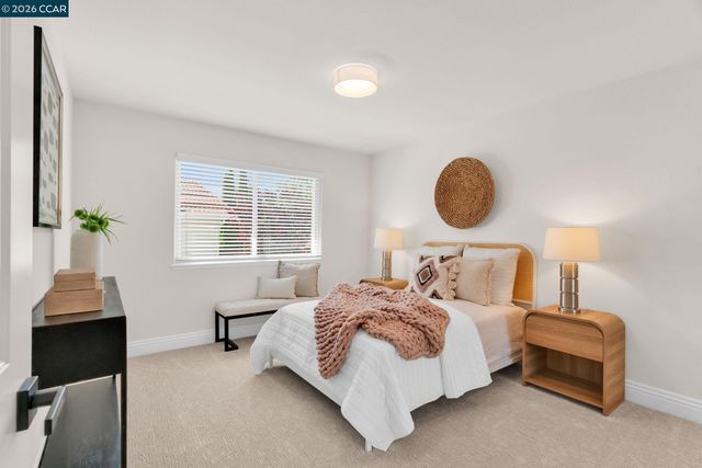 880 El Capitan Dr, Danville, CA 94526