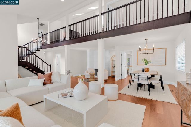 880 El Capitan Dr, Danville, CA 94526