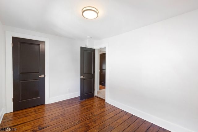 15 Main St, Clinton Twp., NJ 08801