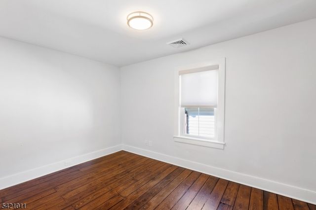 15 Main St, Clinton Twp., NJ 08801