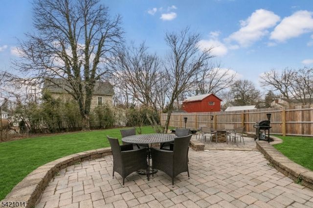 15 Main St, Clinton Twp., NJ 08801