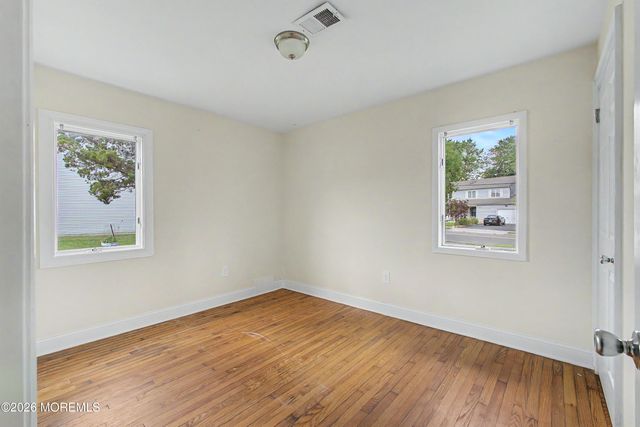 102 Cedar Grove Road, Toms River, NJ 08753