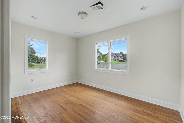 102 Cedar Grove Road, Toms River, NJ 08753