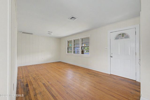 102 Cedar Grove Road, Toms River, NJ 08753