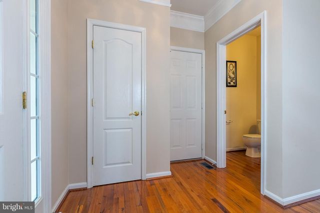 21935 WINDOVER DR, Broadlands, VA 20148