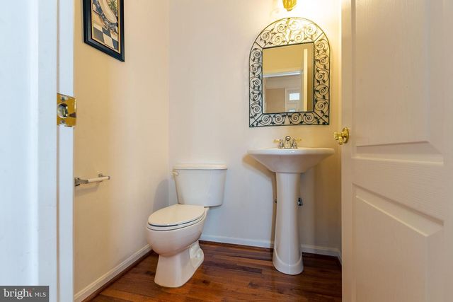 21935 WINDOVER DR, Broadlands, VA 20148