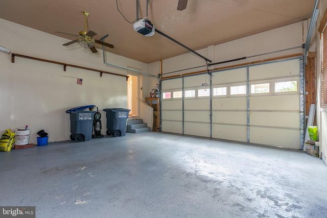 21935 WINDOVER DR, Broadlands, VA 20148