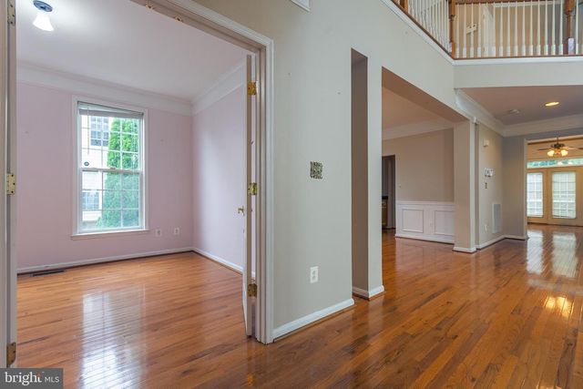 21935 WINDOVER DR, Broadlands, VA 20148