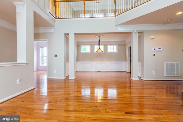 21935 WINDOVER DR, Broadlands, VA 20148