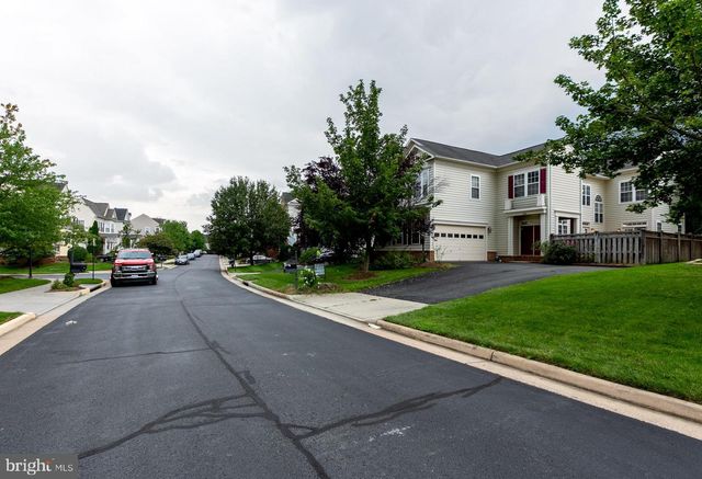 21935 WINDOVER DR, Broadlands, VA 20148