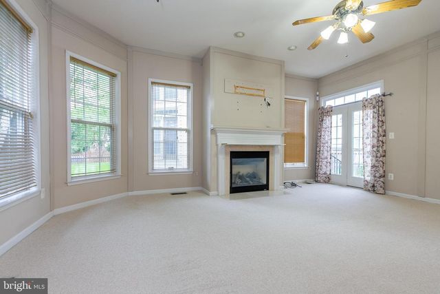 21935 WINDOVER DR, Broadlands, VA 20148