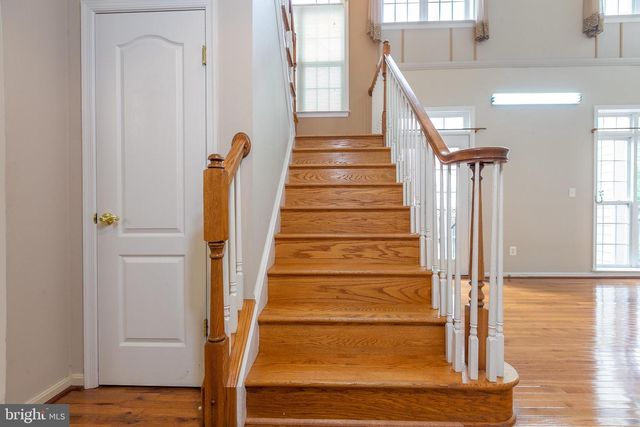 21935 WINDOVER DR, Broadlands, VA 20148