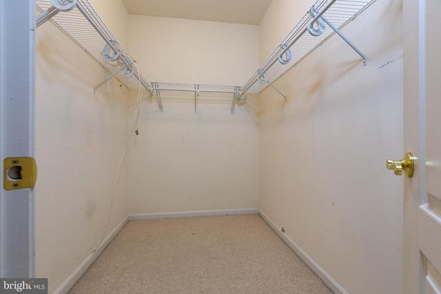 21935 WINDOVER DR, Broadlands, VA 20148