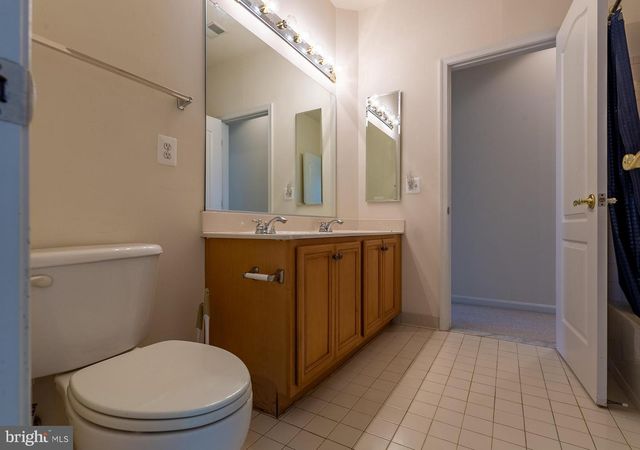 21935 WINDOVER DR, Broadlands, VA 20148