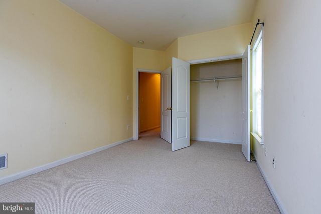 21935 WINDOVER DR, Broadlands, VA 20148