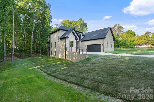 3204 Chancellor Lane, Monroe, NC 28110