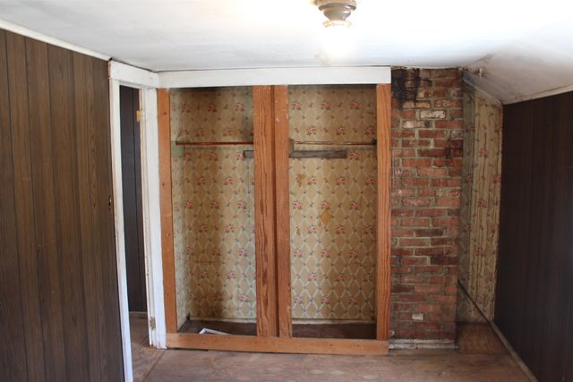 109 Evergreen Drive, Bennington, VT 05201