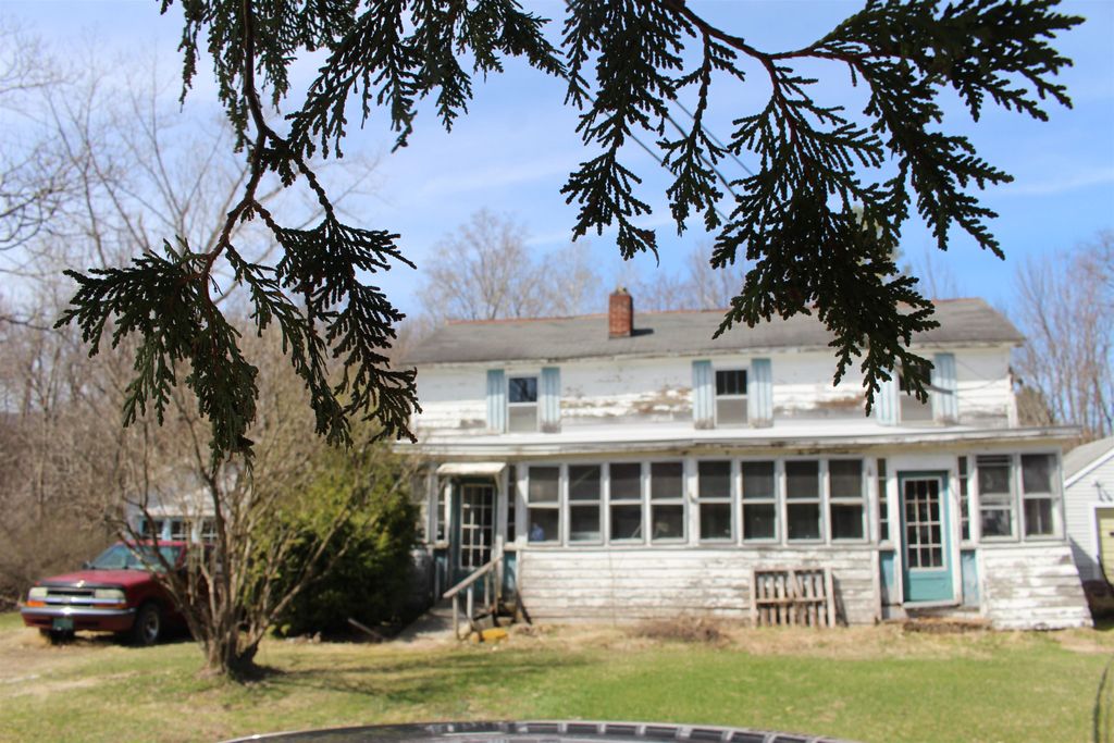 109 Evergreen Drive, Bennington, VT 05201