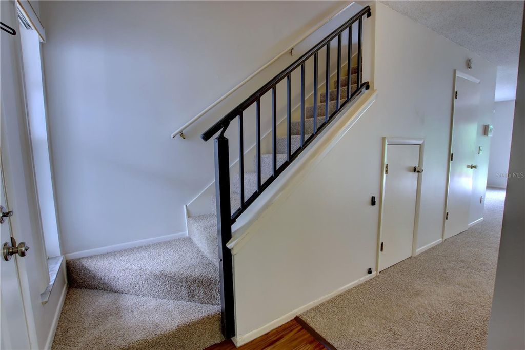 Image 15 of property listing at 4917 WALDEN CIRCLE, Orlando, FL 32811