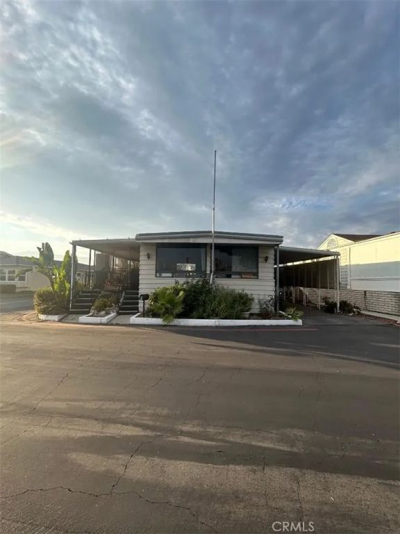 201 ARROW 1, Glendora, CA 91740