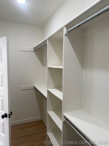 115 Stiller Avenue, Kiefer, OK 74041