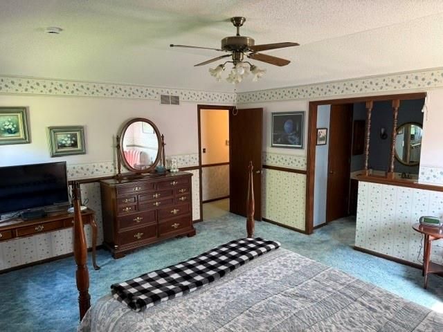 811 Barron Road, Raymore, MO 64083