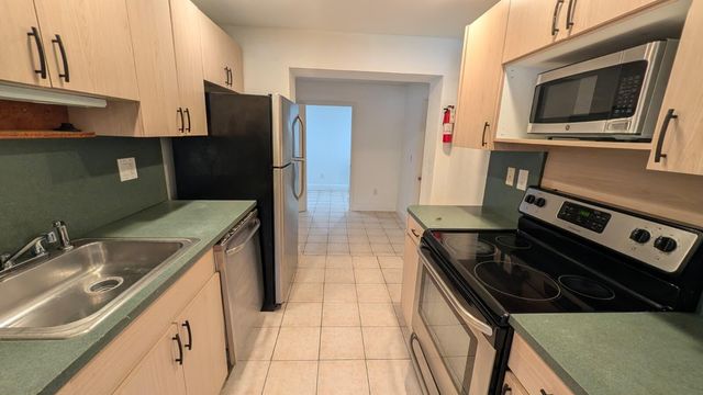 1448 NE 27TH Court, Pompano Beach, FL 33064