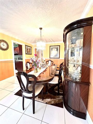 4290 NW 49th Ter, Lauderdale Lakes, FL 33319