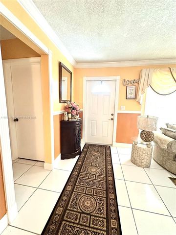 4290 NW 49th Ter, Lauderdale Lakes, FL 33319