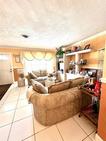 4290 NW 49th Ter, Lauderdale Lakes, FL 33319