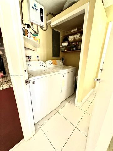 4290 NW 49th Ter, Lauderdale Lakes, FL 33319