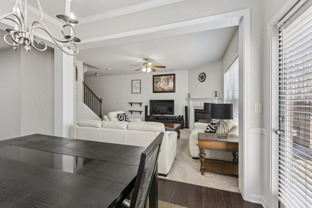 990 Parkside Wood Court, Lawrenceville, GA 30043