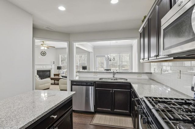 990 Parkside Wood Court, Lawrenceville, GA 30043