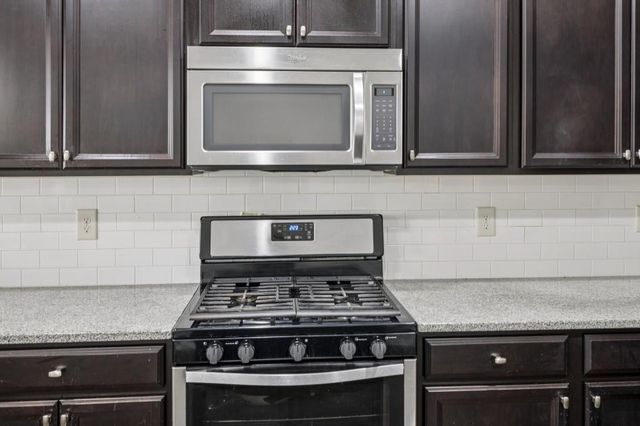 990 Parkside Wood Court, Lawrenceville, GA 30043