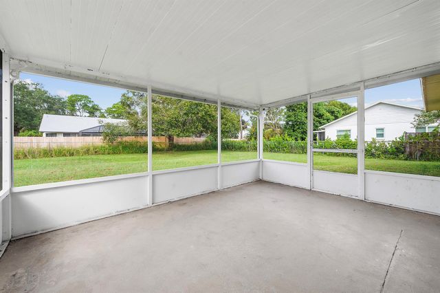 1642 SW Import Drive, Port St Lucie, FL 34953