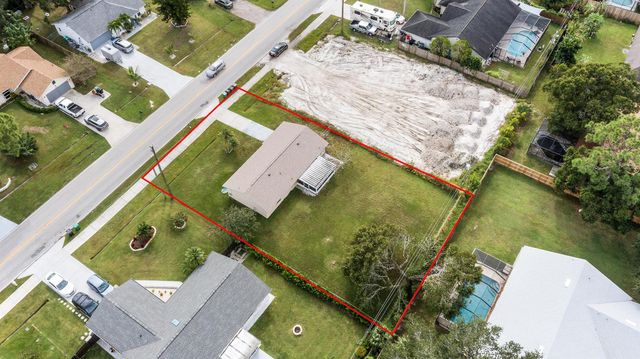 1642 SW Import Drive, Port St Lucie, FL 34953
